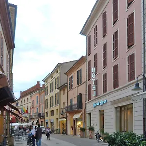 Byron 3* Ravenna